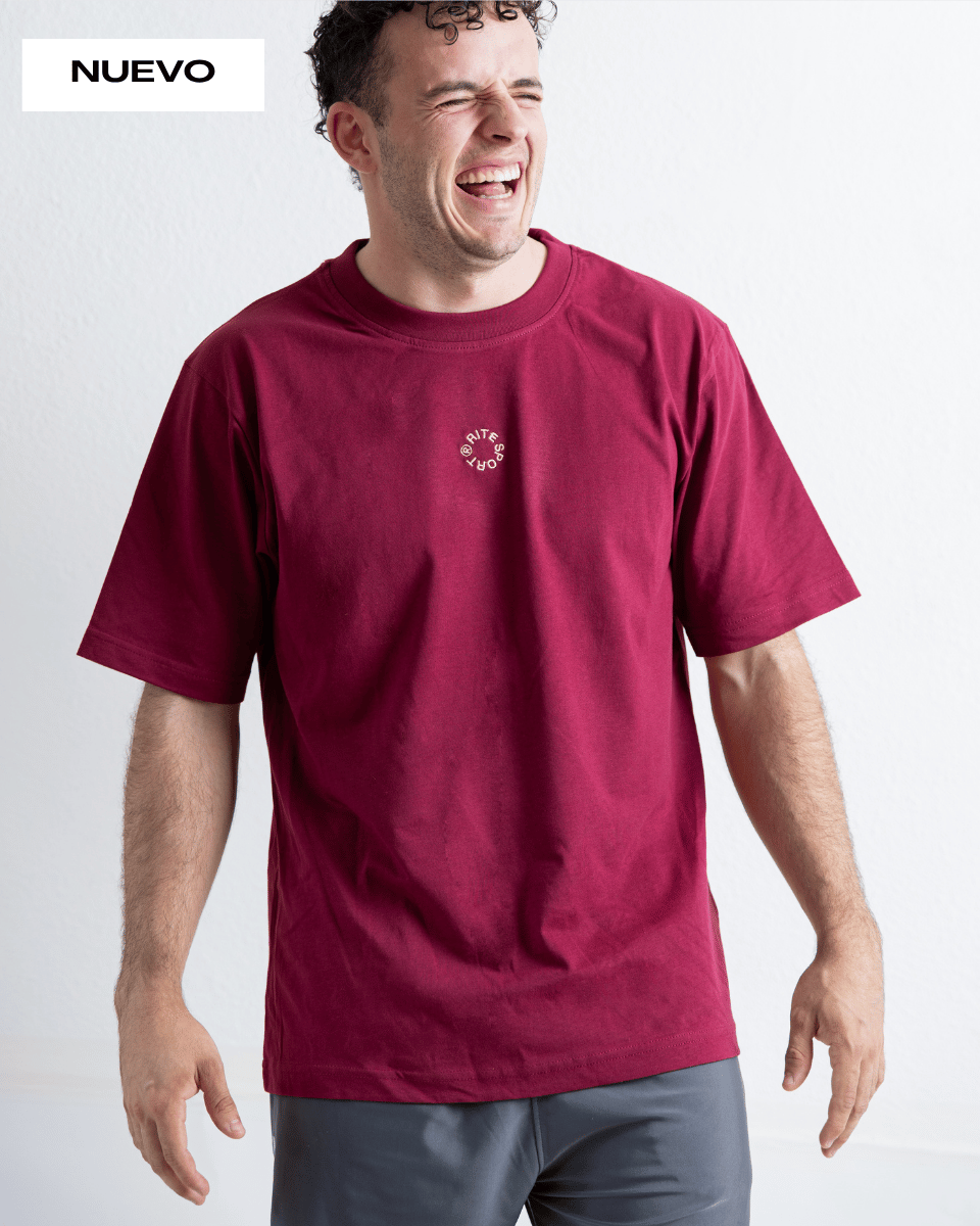 CAMISETA UNISEX OVERSIZE LOOK MOM – GRANATE
