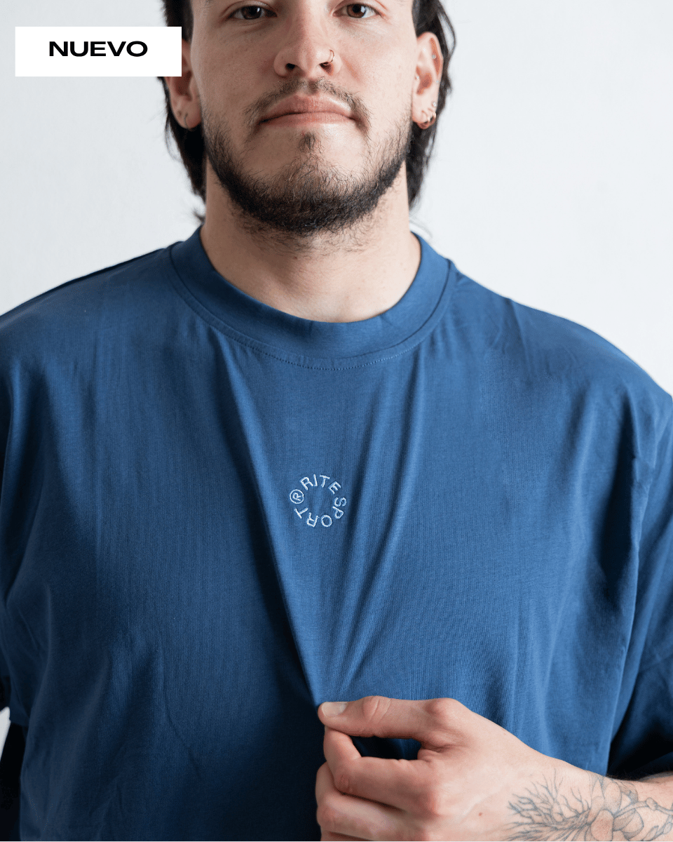 CAMISETA UNISEX OVERSIZE LOOK MOM – AZUL