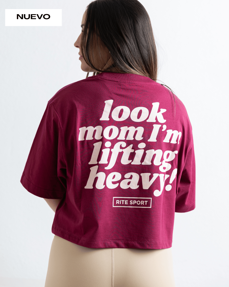 CAMISETA CROP TOP LOOK MOM – GRANATE