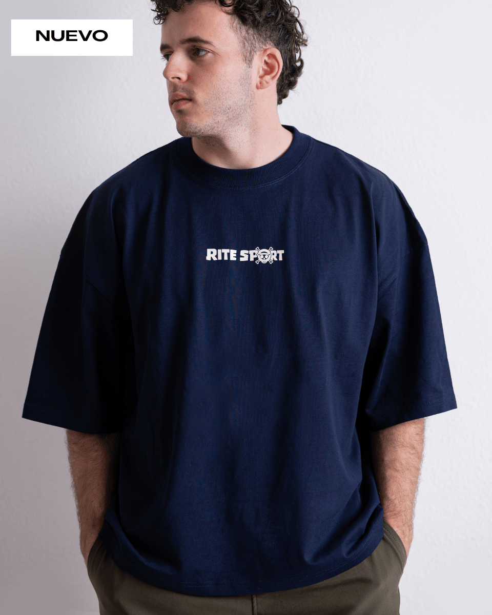 CAMISETA OVERSIZE ONE PIECE – AZUL MARINO