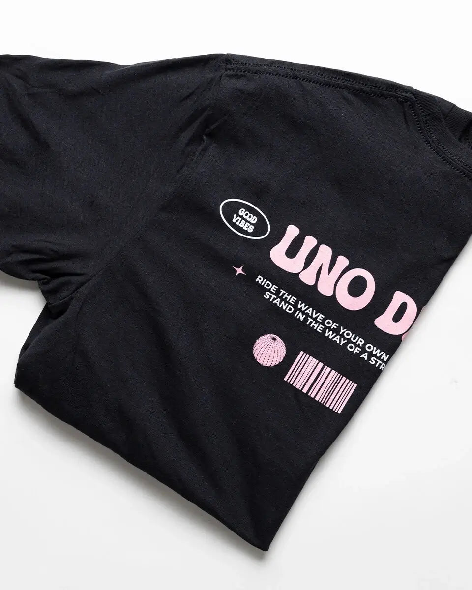 UNO DI NOI – CAMISETA NEGRA OSCURA LST x RITE
