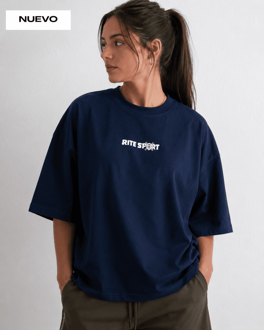 CAMISETA OVERSIZE ONE PIECE – AZUL MARINO