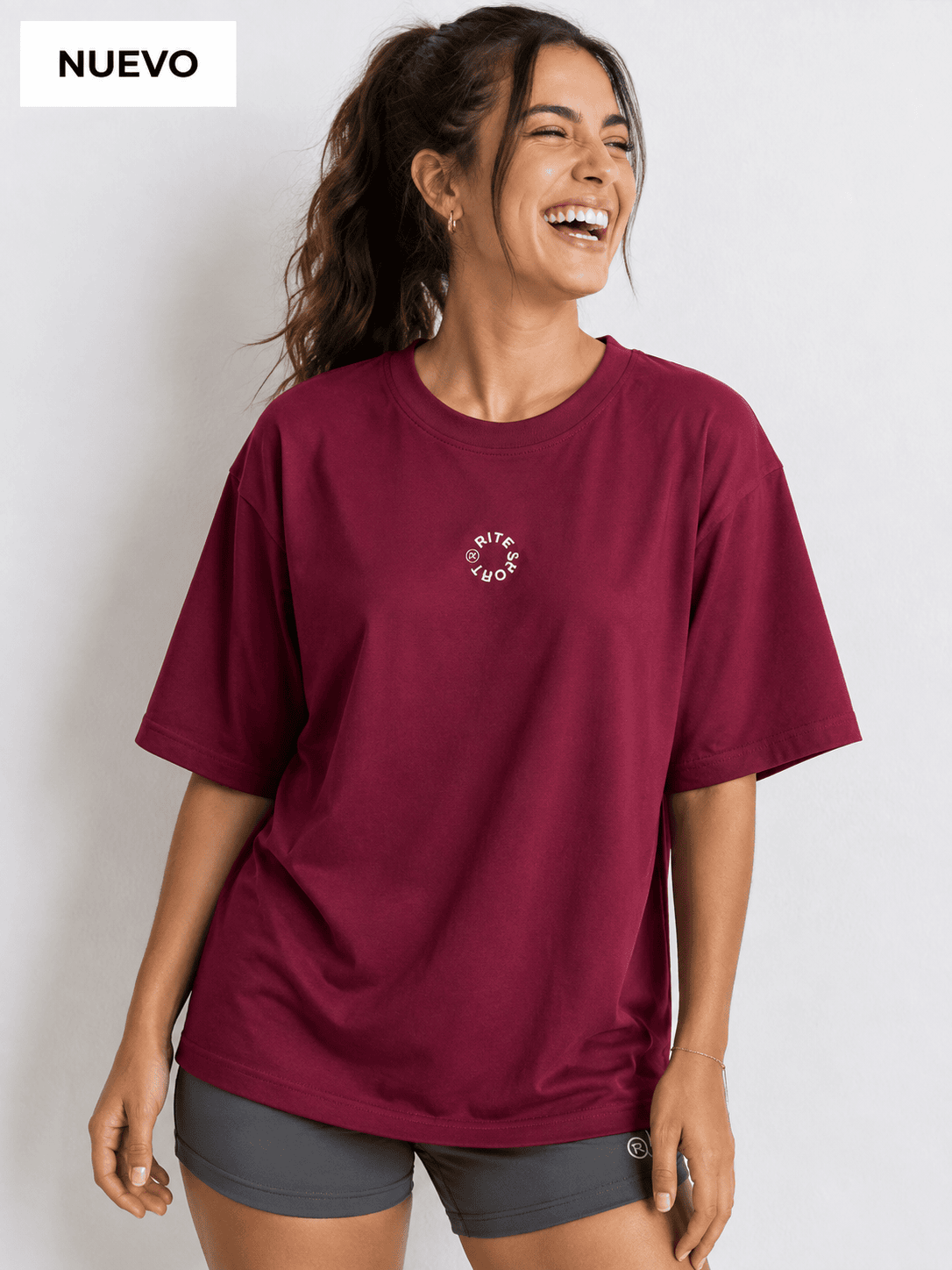 CAMISETA UNISEX OVERSIZE LOOK MOM – GRANATE