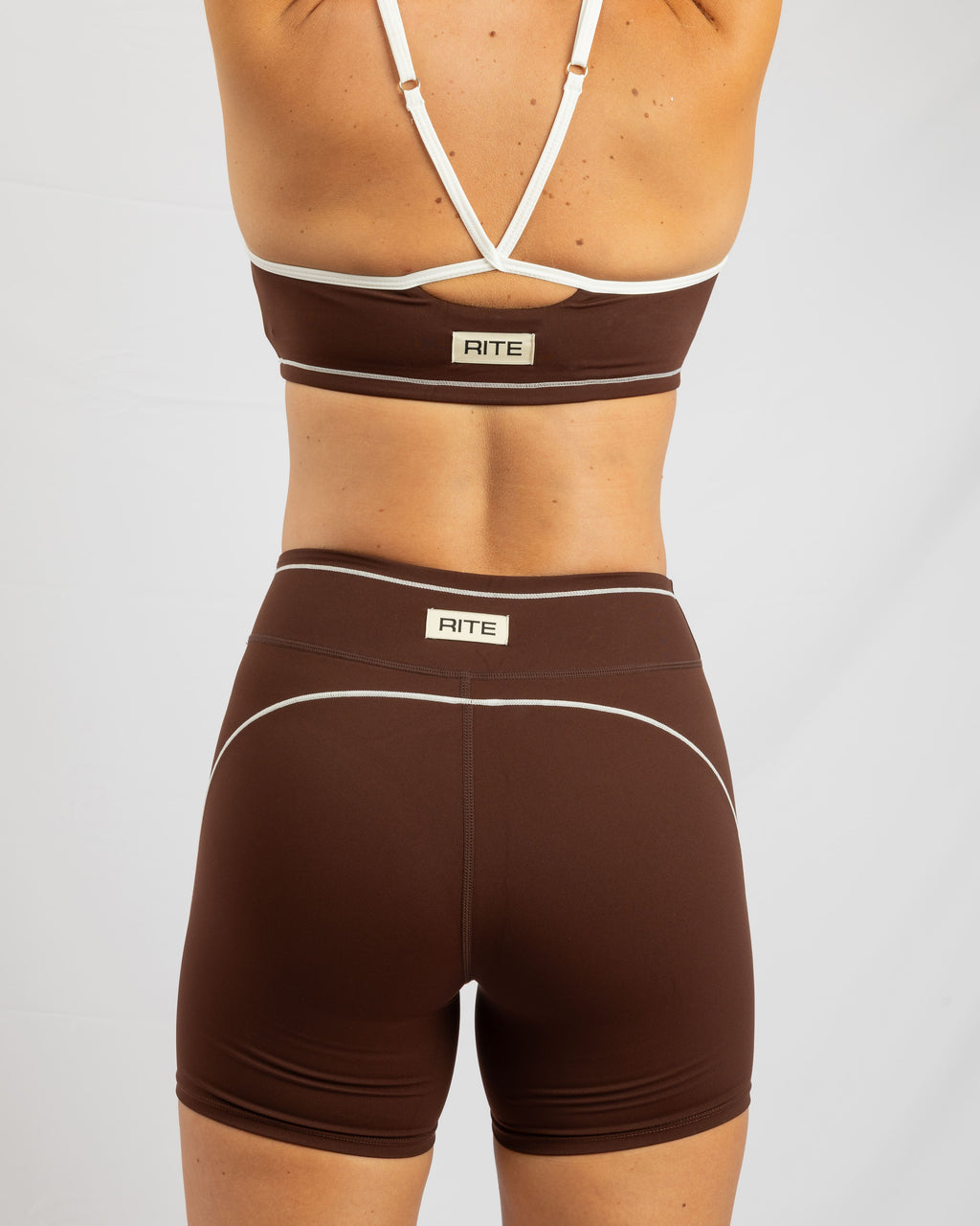 MALLAS CORTAS DEPORTIVAS POWER RITE MARRON